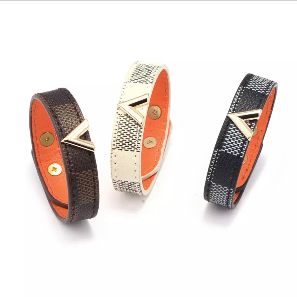 Checked bracelets - Picture 2 of 4